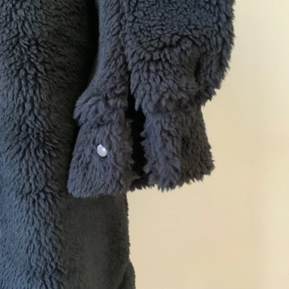 NWT Black Sherpa VARLEY Jones Coat - Picture 16 of 16